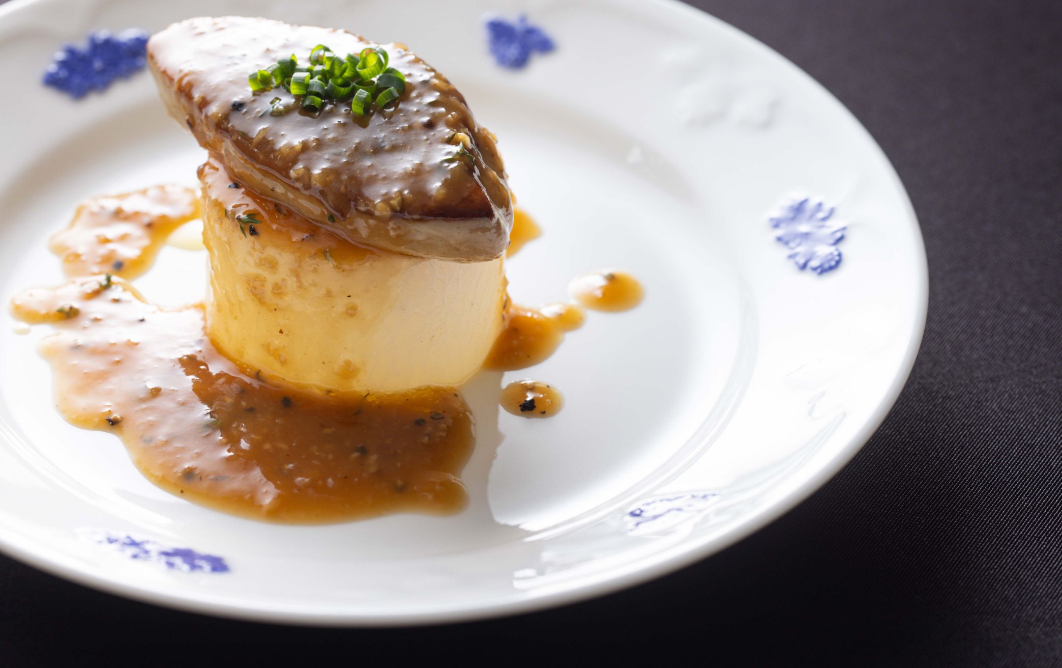 The legendary "Sautéed foie gras with daikon radish"